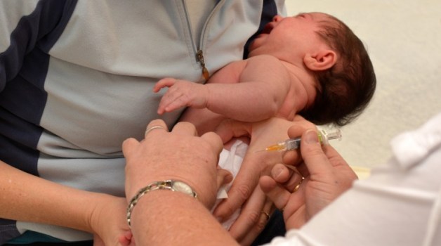 Infanrix Hexa - 65 toxines trouvées. Que des risques. Aucun avantage trouvé.36 enfants sont morts et plus de 1 700 ont été blessés dans un «essai clinique». Infanrix Hexa - 65 toxines trouvées. Que des risques. Aucun avantage trouvé.36 enfants sont morts et plus de 1 700 ont été blessés dans un «essai clinique».