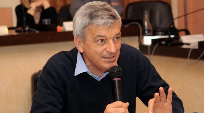 Le grand professeur Stefano Montanari a jet un pav dans la mare, en dnonant un certain nombre de contre-vrits sur le Covid-19